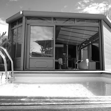 New+vue Cite 180°+clim+piscine+parking Prive+belles Prestations *